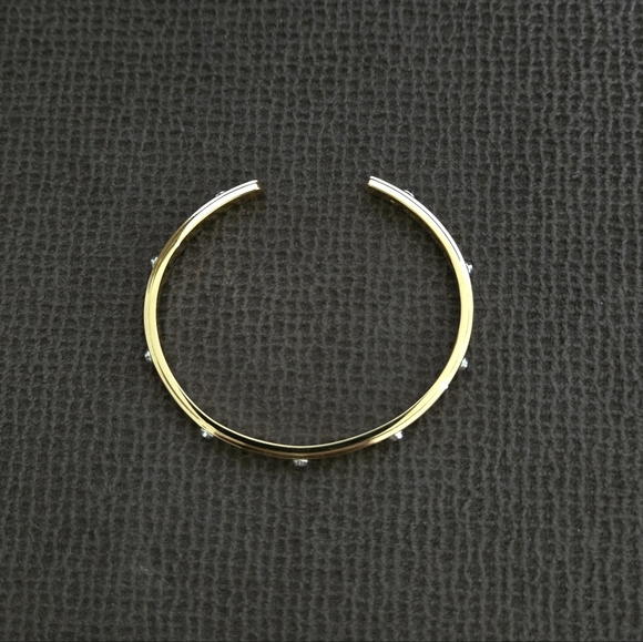 Michael Kors "Heritage Astor" Thin Gold💛 Cuff With Silver🤍 Studs NWOT - Picture 11 of 16